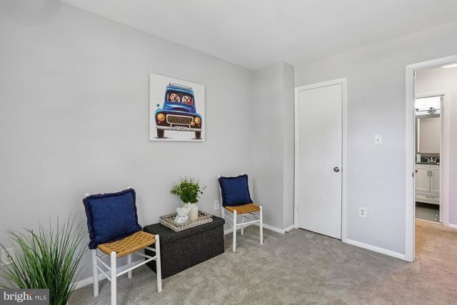 8405 FLOWER HILL, Gaithersburg, MD 20879