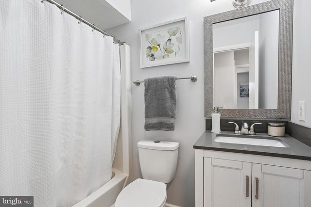 8405 FLOWER HILL, Gaithersburg, MD 20879