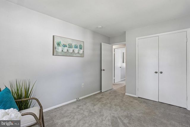 8405 FLOWER HILL, Gaithersburg, MD 20879