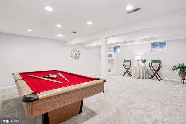 8405 FLOWER HILL, Gaithersburg, MD 20879