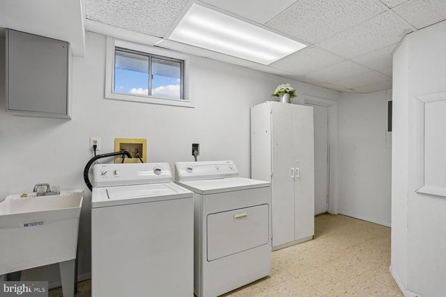 8405 FLOWER HILL, Gaithersburg, MD 20879