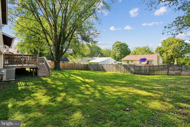 8405 FLOWER HILL, Gaithersburg, MD 20879