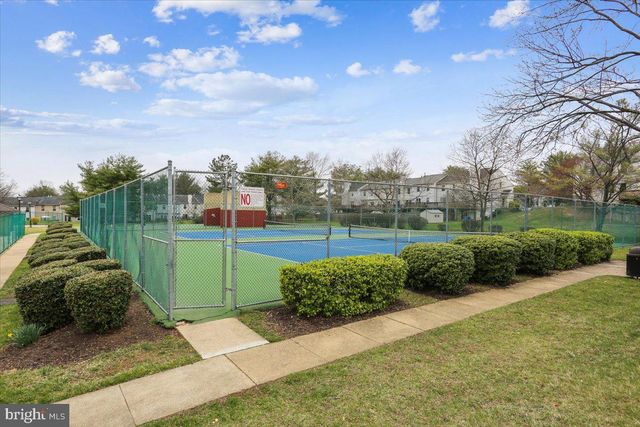 8405 FLOWER HILL, Gaithersburg, MD 20879
