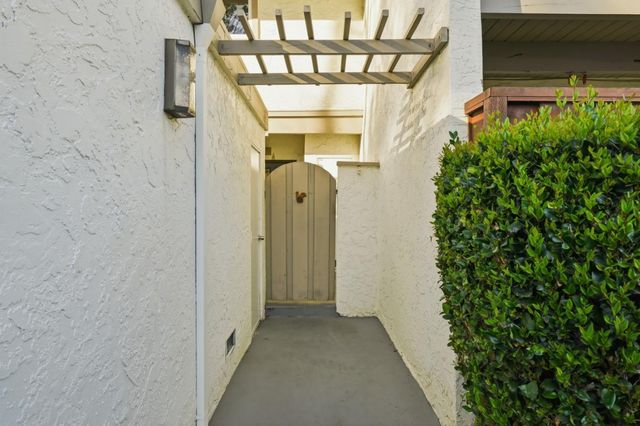 10477 Mary Avenue, Cupertino, CA 95014