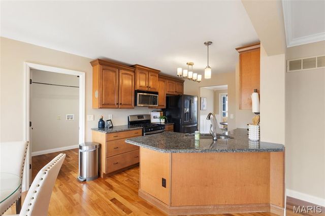 365 Emmanuel Court, Valley Park, MO 63088