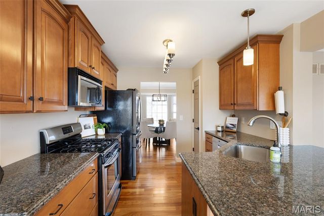 365 Emmanuel Court, Valley Park, MO 63088