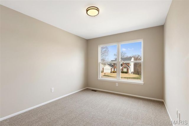 365 Emmanuel Court, Valley Park, MO 63088