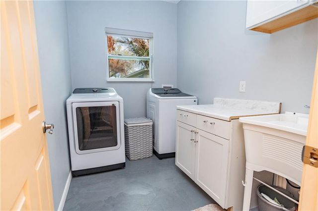 922 Clearmont Street, Sebastian, FL 32958