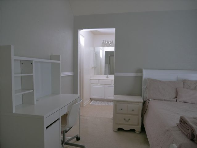 17619 Emerald Garden Lane, Houston, TX 77084