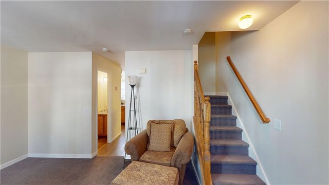 24 Vernon Street B, Providence, RI 02903