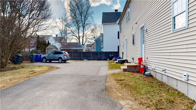 24 Vernon Street B, Providence, RI 02903