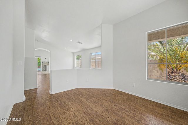 2488 W SAWTOOTH Way, San Tan Valley, AZ 85144