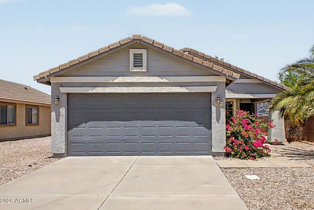 2488 W SAWTOOTH Way, San Tan Valley, AZ 85144