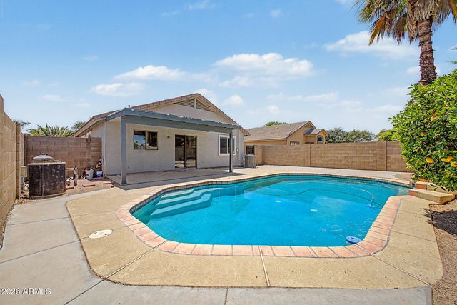 2488 W SAWTOOTH Way, San Tan Valley, AZ 85144