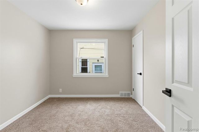 16221 Wormer Street, Detroit, MI 48219