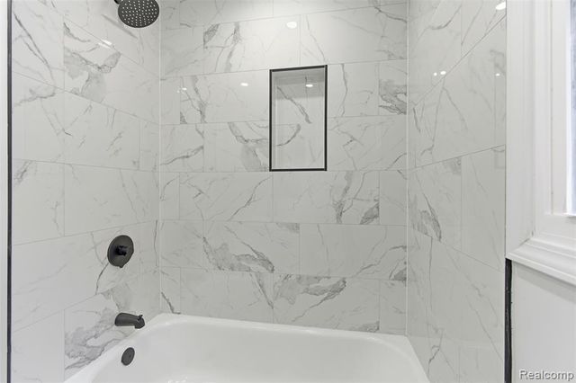 16221 Wormer Street, Detroit, MI 48219