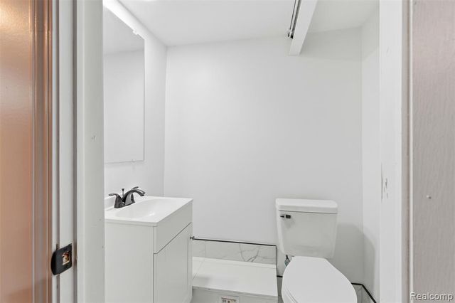 16221 Wormer Street, Detroit, MI 48219