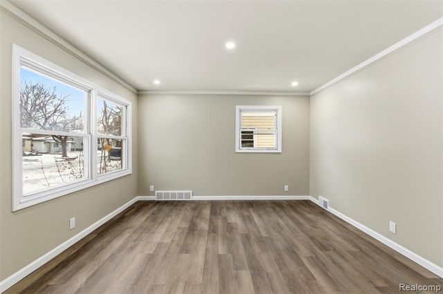 16221 Wormer Street, Detroit, MI 48219