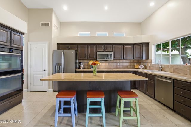 1349 E CATAMARAN Drive, Gilbert, AZ 85234