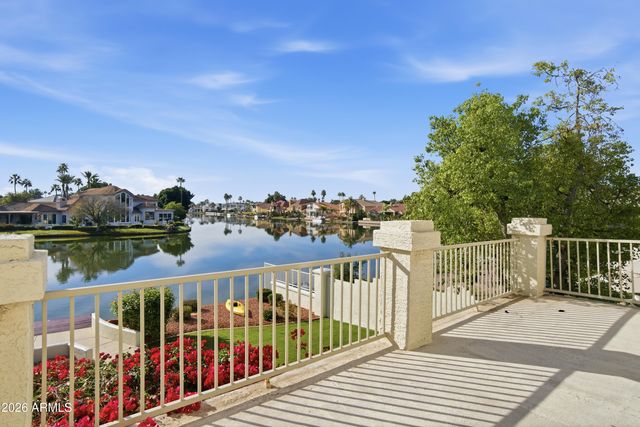 1349 E CATAMARAN Drive, Gilbert, AZ 85234