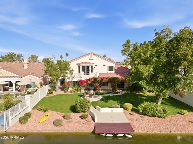 1349 E CATAMARAN Drive, Gilbert, AZ 85234