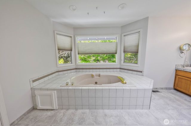 4204 27th Avenue NW, Gig Harbor, WA 98335