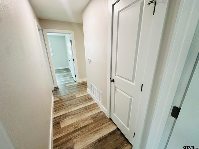 2116 Pine Crest, Tyler, TX 75701
