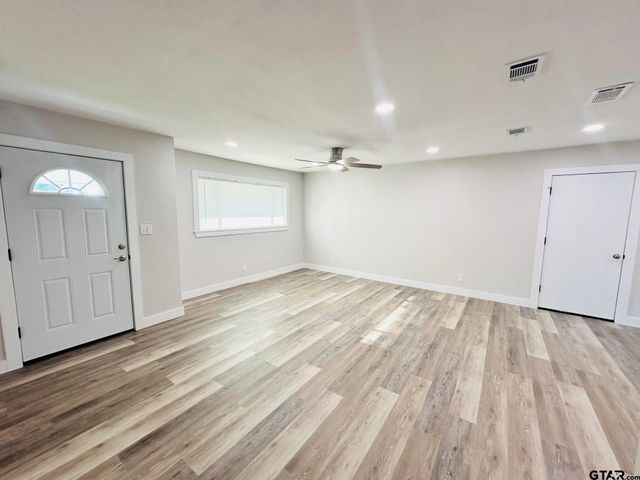 2116 Pine Crest, Tyler, TX 75701