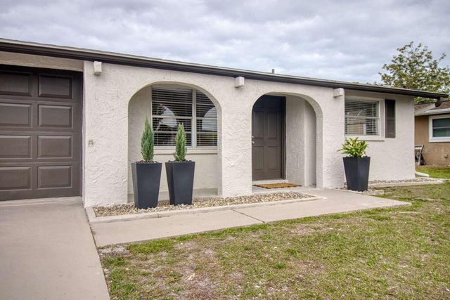 9405 GABLETON LANE, Port Richey, FL 34668