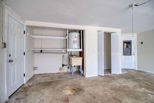 9405 GABLETON LANE, Port Richey, FL 34668