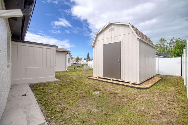 9405 GABLETON LANE, Port Richey, FL 34668