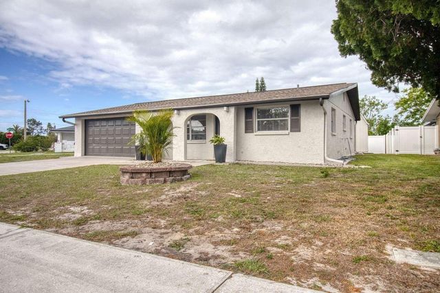 9405 GABLETON LANE, Port Richey, FL 34668