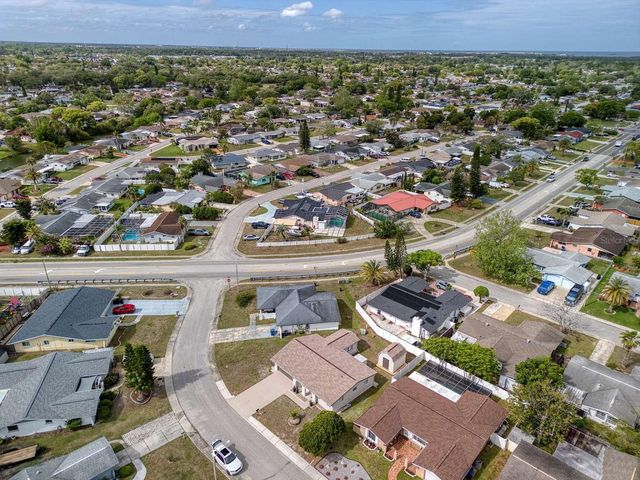 9405 GABLETON LANE, Port Richey, FL 34668