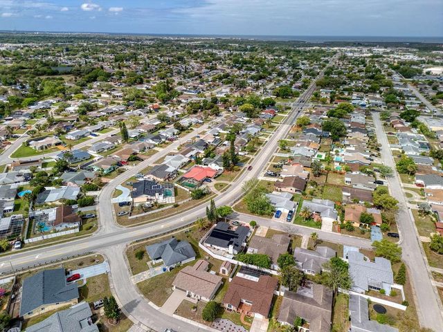 9405 GABLETON LANE, Port Richey, FL 34668