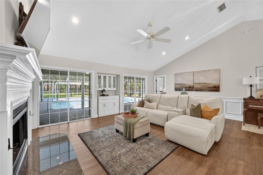Image 33 of property listing at 7040 SW 97TH PLACE, Ocala, FL 34476
