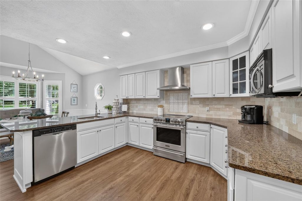 Image 41 of property listing at 7040 SW 97TH PLACE, Ocala, FL 34476