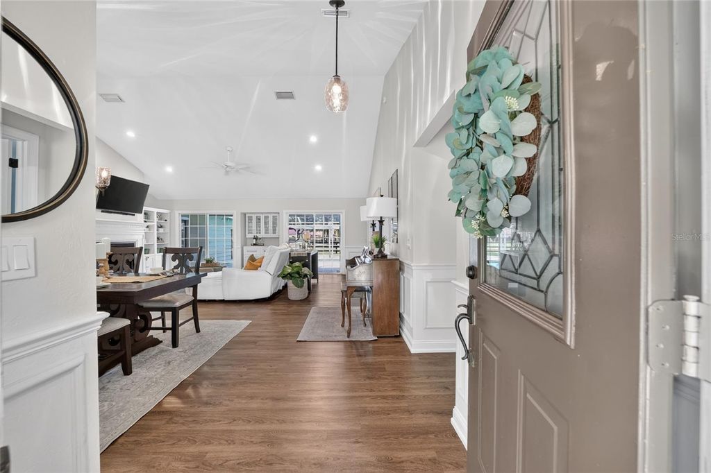 Image 6 of property listing at 7040 SW 97TH PLACE, Ocala, FL 34476