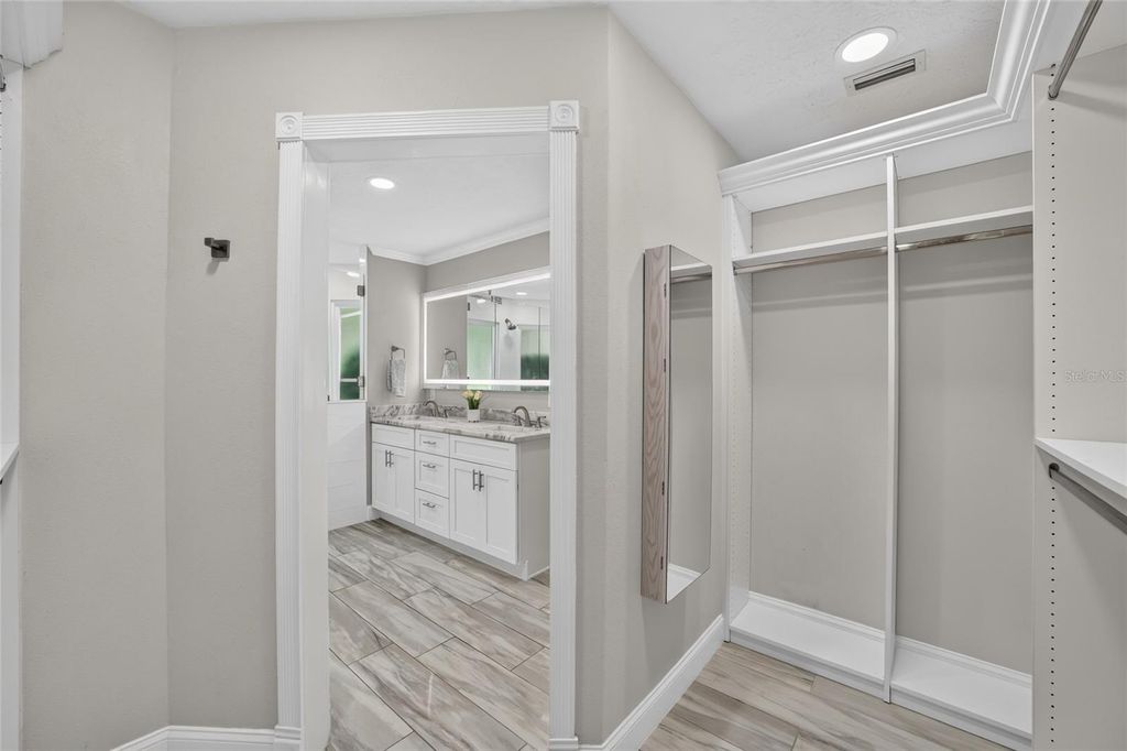 Image 52 of property listing at 7040 SW 97TH PLACE, Ocala, FL 34476