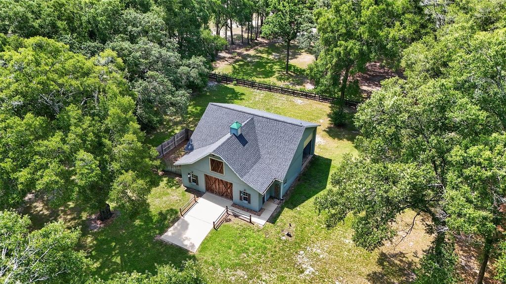 Image 74 of property listing at 7040 SW 97TH PLACE, Ocala, FL 34476