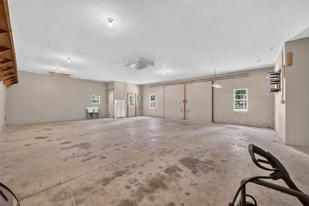 Image 76 of property listing at 7040 SW 97TH PLACE, Ocala, FL 34476