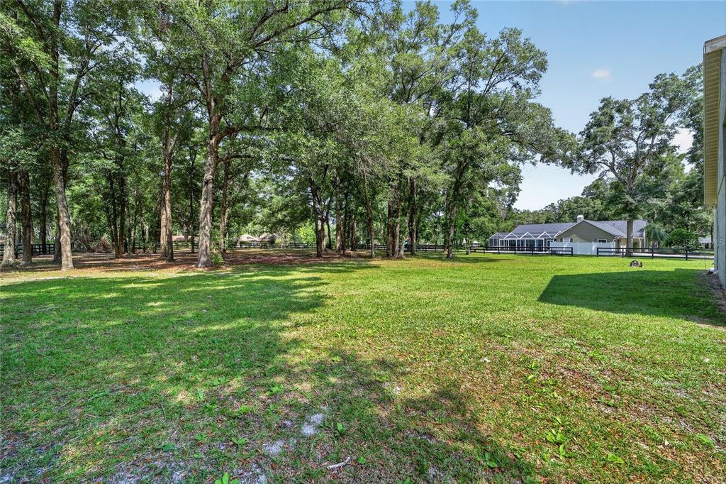 Image 80 of property listing at 7040 SW 97TH PLACE, Ocala, FL 34476