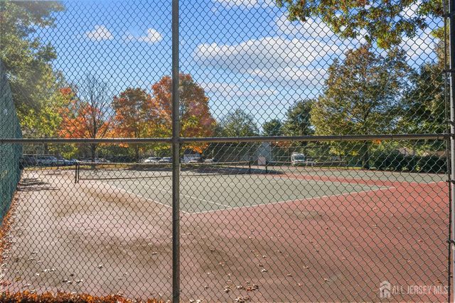 85 Caitlin Court, Franklin, NJ 08823