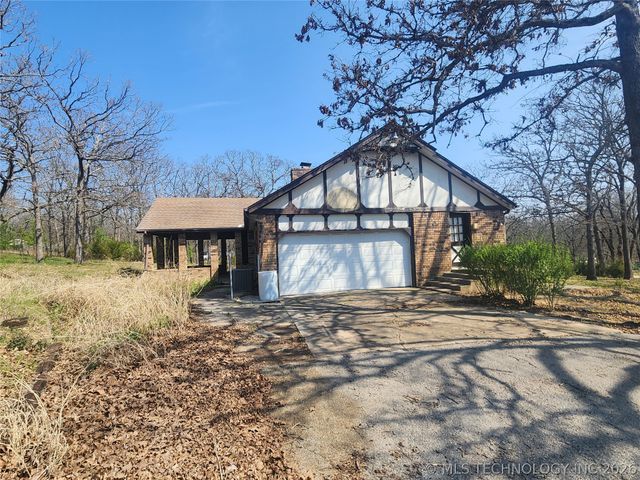 28251 E 2nd Street, Catoosa, OK 74015