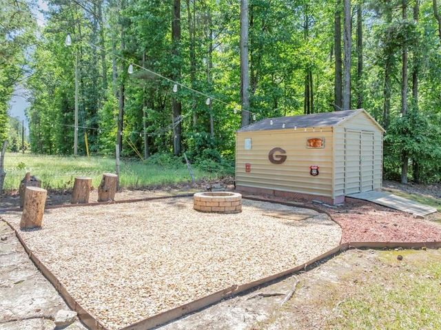 586 OLD BUSHMILL Road, Bremen, GA 30110