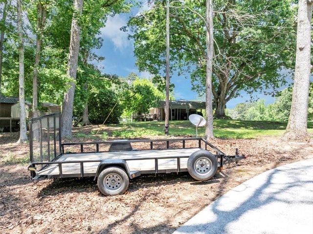 586 OLD BUSHMILL Road, Bremen, GA 30110