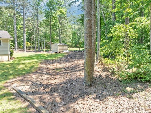 586 OLD BUSHMILL Road, Bremen, GA 30110