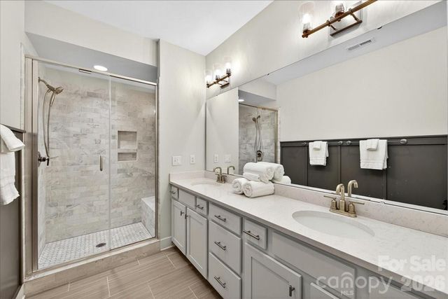 4136 Castleton Road, Charlotte, NC 28211