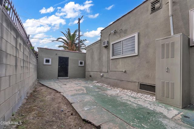 5847 S Wilton Place 5849, Los Angeles, CA 90047