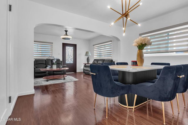 5847 S Wilton Place 5849, Los Angeles, CA 90047