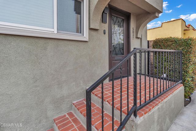 5847 S Wilton Place 5849, Los Angeles, CA 90047